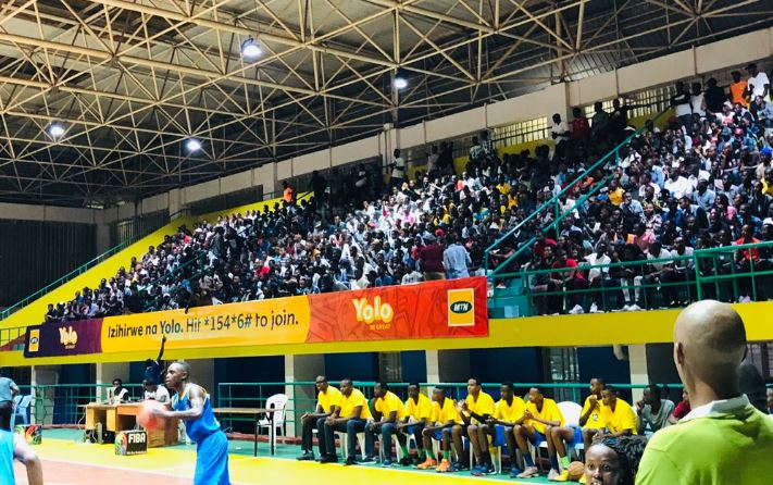 ferwabaRW's tweet photo. #yolohoops the stadium is full before the real game kicks off! @ferwabaRW @MTNRwanda #RWOT #REGvsPAT https://t.co/qUrSlfWNbl