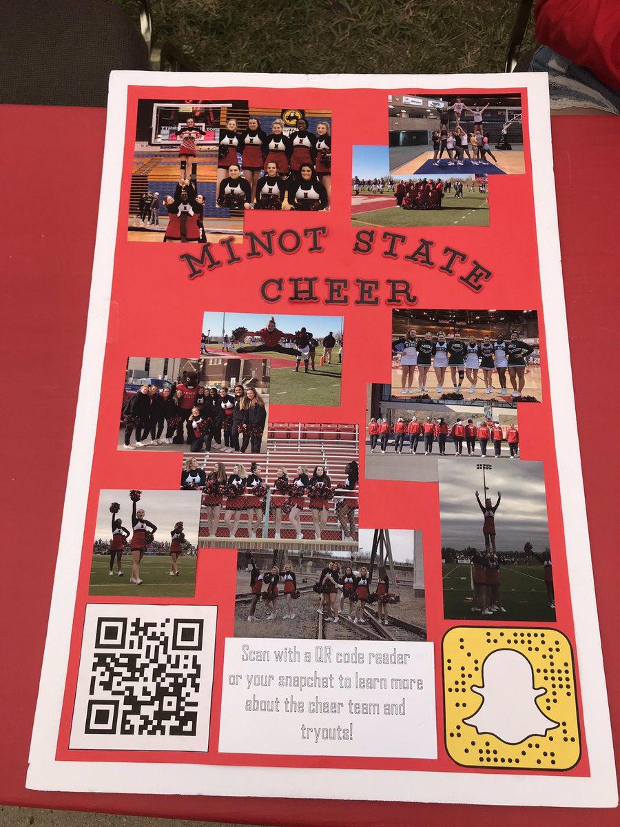 MsuCheer's tweet photo. Come check out our booth at orientation #gobeavers #buildthedam https://t.co/1Dz83egu1h