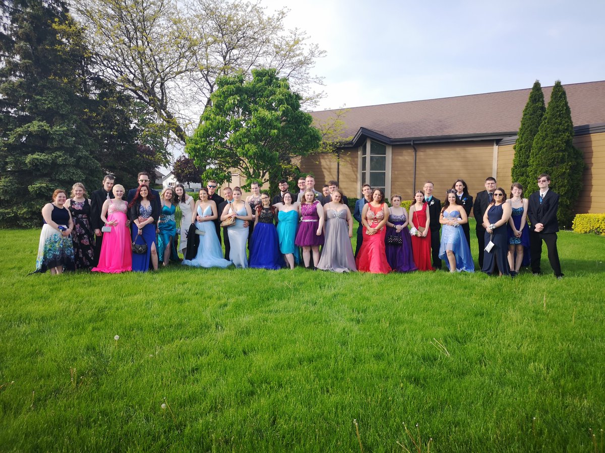 Western1970's tweet photo. Prom @Western1970 A Walk Down Memory Lane!  What a great night! https://t.co/qnGy1hf2wy
