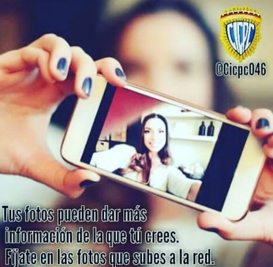 Tus fotos pueden dar más información de lo que tú crees...Fíjate en la fotos que publicas en las redes.

La #Prevención Es Tarea De Tod@s.