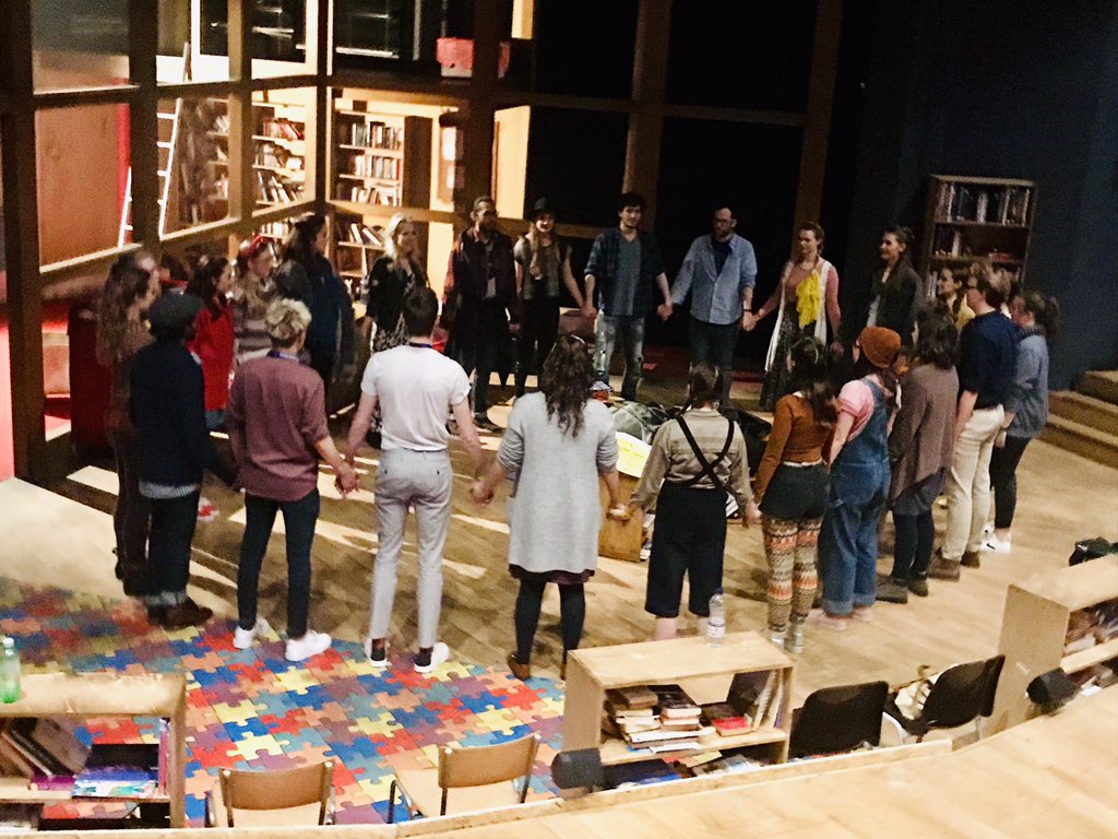 FulcherMovement's tweet photo. Circle ⭕️ community 📖 &amp; #intothewoods #actorwarmup all together, united &amp; ready. This team has filled me with joy &amp; hope to creatively pursue collaborative processes where positivity &amp; empathy are shared to make epic art! Grateful to everyone! #merde https://t.co/x5sH4YfXAV