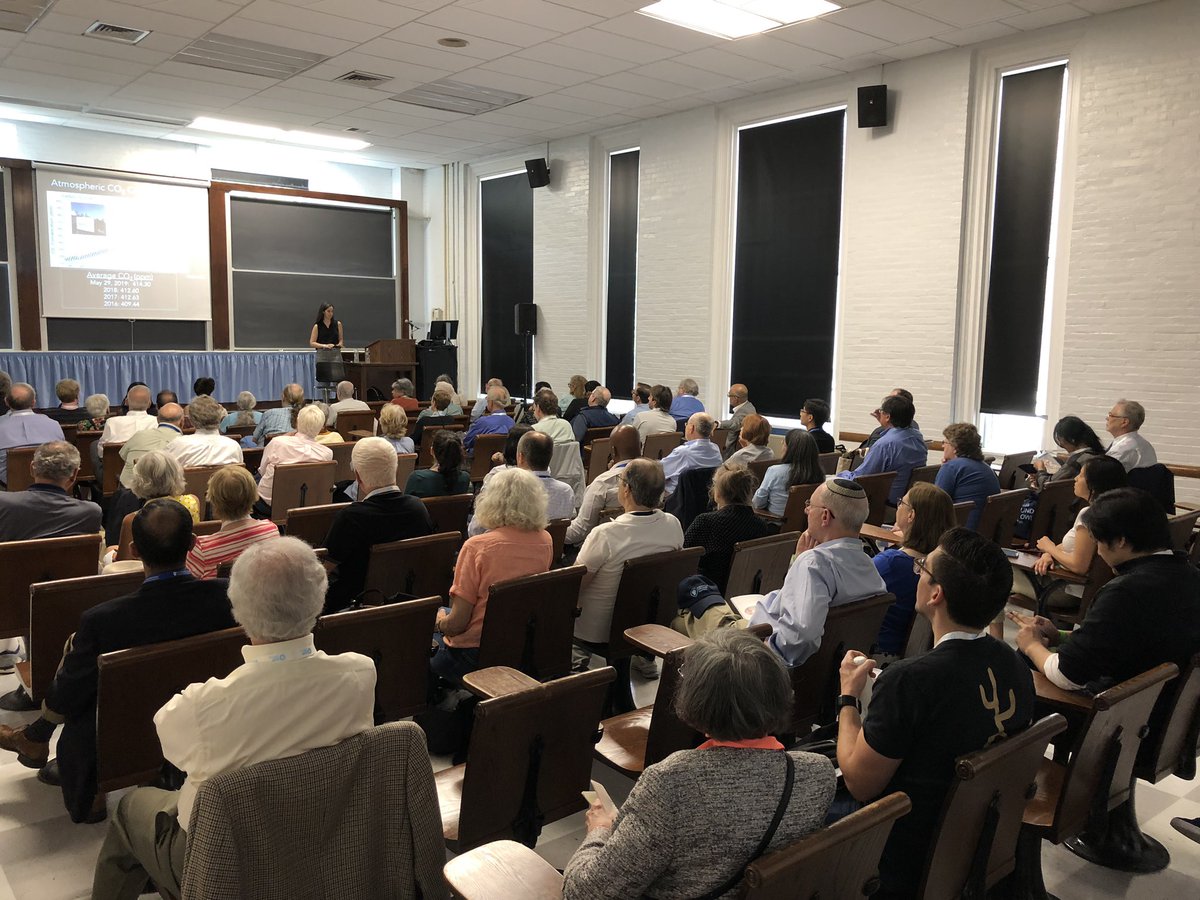 Class is in session...Frontiers of Science @ #ColumbiaReunion <a href="/ColumbiaAlumniA/">ColumbiaAlumniAssoc</a> <a href="/Columbia_CCAA/">ColumbiaCollegeAlum</a> <a href="/myceaa/">kjh</a>