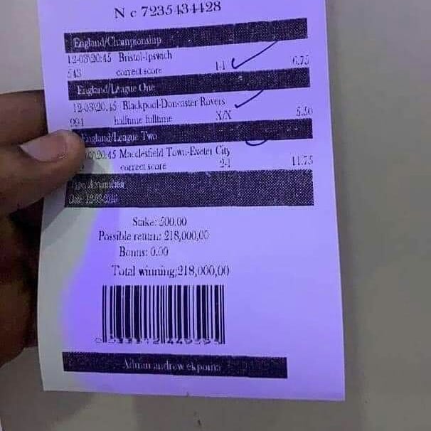 EmekaFix's tweet image. 