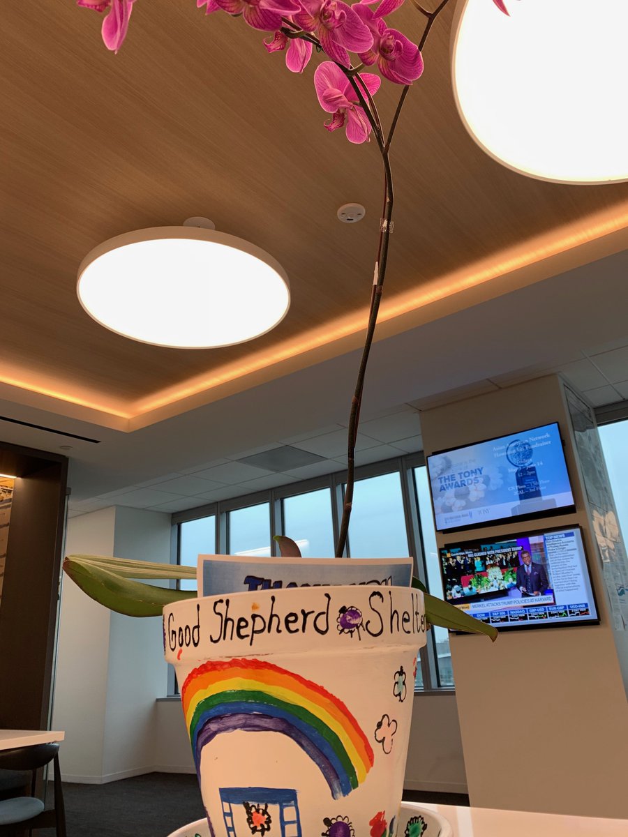 Many thanks to <a href="/CityNational/">City National Bank</a> for your hard work and thank you <a href="/Janecohenmakeup/">Jane Cohen</a> for donating a makeover for the raffle! We truly appreciate your ongoing support and your creative ways of giving back.