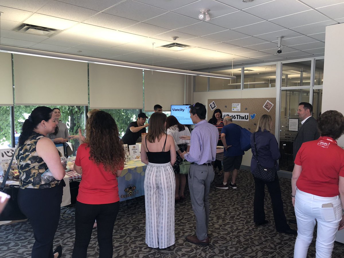VancitycuMONICA's tweet photo. #Br16ThxU event is happening! Come by and see us! @Vancity https://t.co/e72xjDoSAR