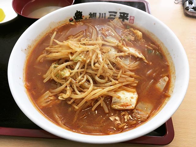 三平中辛味噌ラーメン