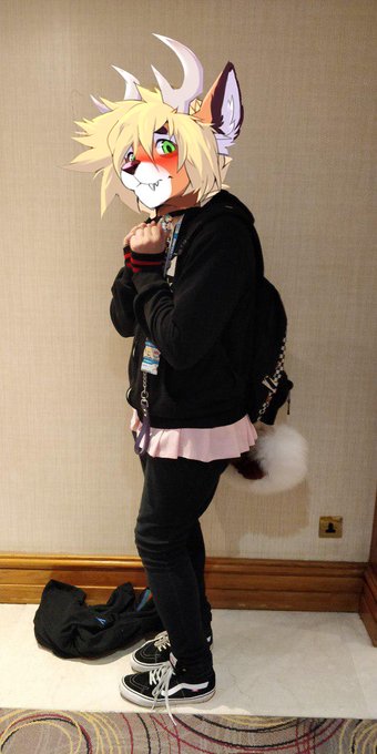 2 pic. My first Con, And I had the best time ever c: Getting to see so many friends, Be myself and just