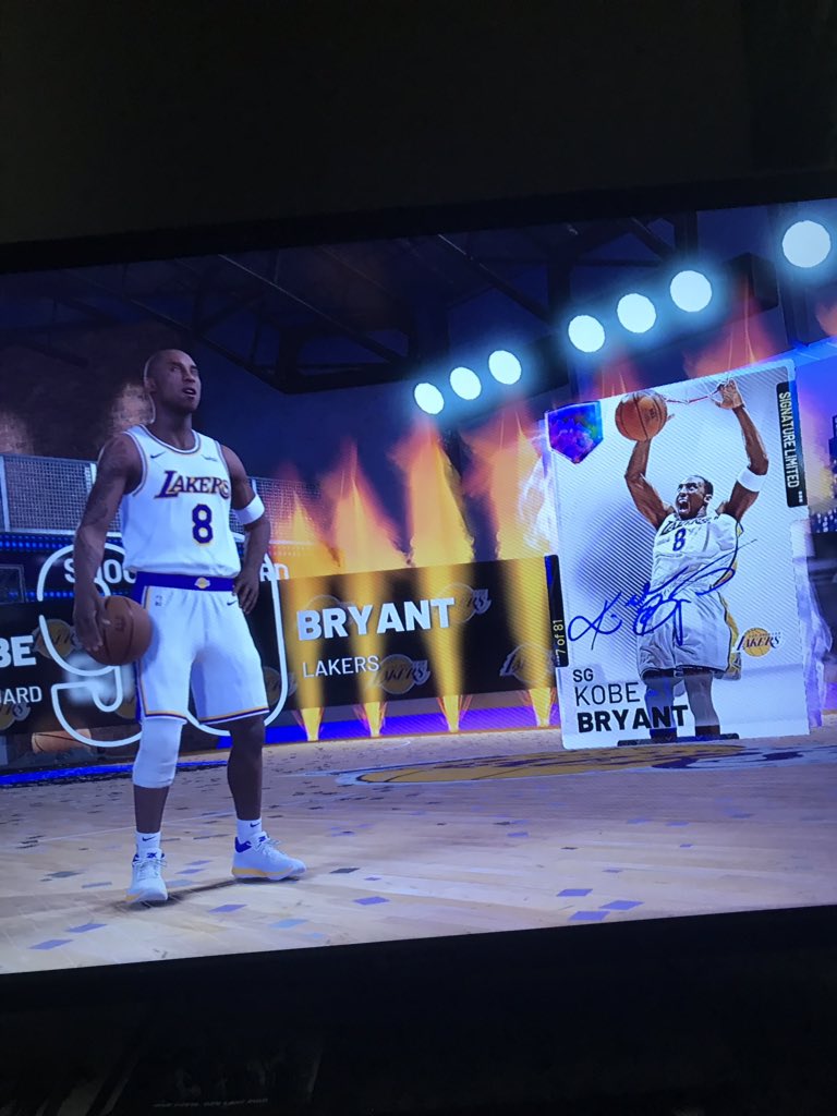fatheadtopedro's tweet photo. @NBA2K_MyTEAM It’s up on the block go bid on it https://t.co/JeERuqooIt