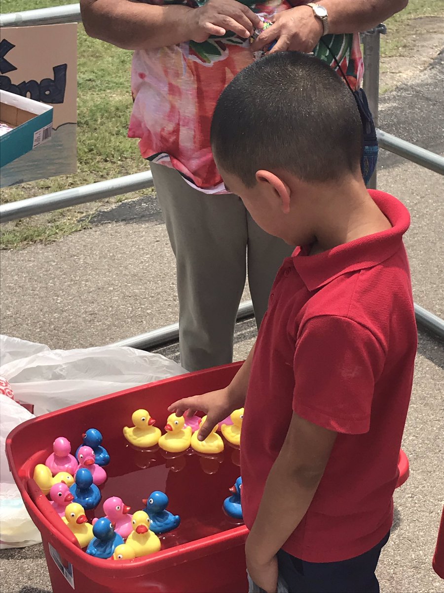 Ludgie1320's tweet image. Cable student success carnival #thisiscable #cableproud @NISDCable @SillerRosie @jgarza077 @MrsDAliano