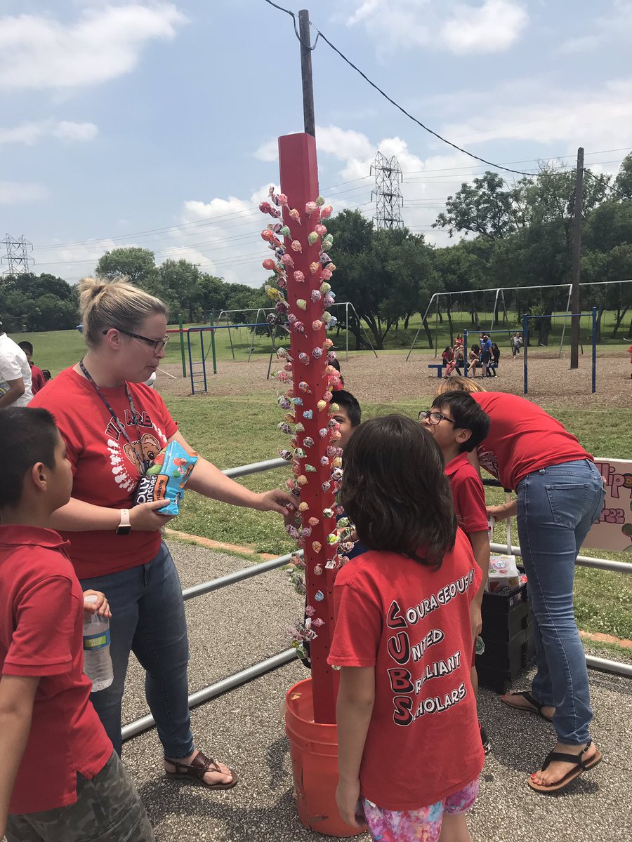 Ludgie1320's tweet image. Cable student success carnival #thisiscable #cableproud @NISDCable @SillerRosie @jgarza077 @MrsDAliano
