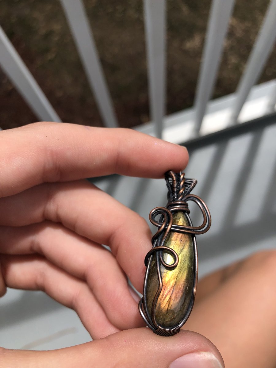 TheVelvetRelic's tweet photo. AYE

here’s a thread of new pendants !!!

dm me to claim any of these beauties 🤓 https://t.co/nTZb81pWDR