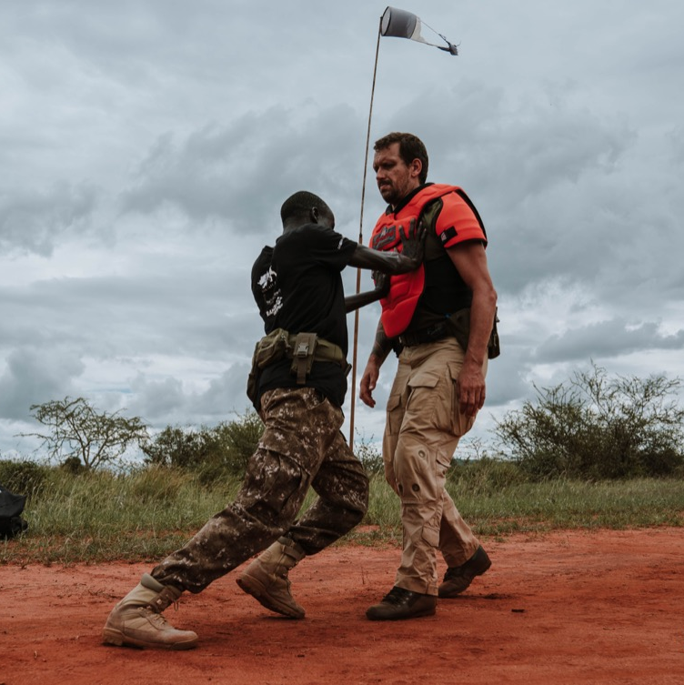 weareakashinga's tweet photo. Wildlife rangers have very dangerous jobs. One thing they must learn is when & how to use the correct level of FORCE in order to make an arrest. Our #LEADRanger training program provides advanced training of hard & soft specialized skills like these. @thingreenline1 @RangerCampus https://t.co/i4c96UnrqN