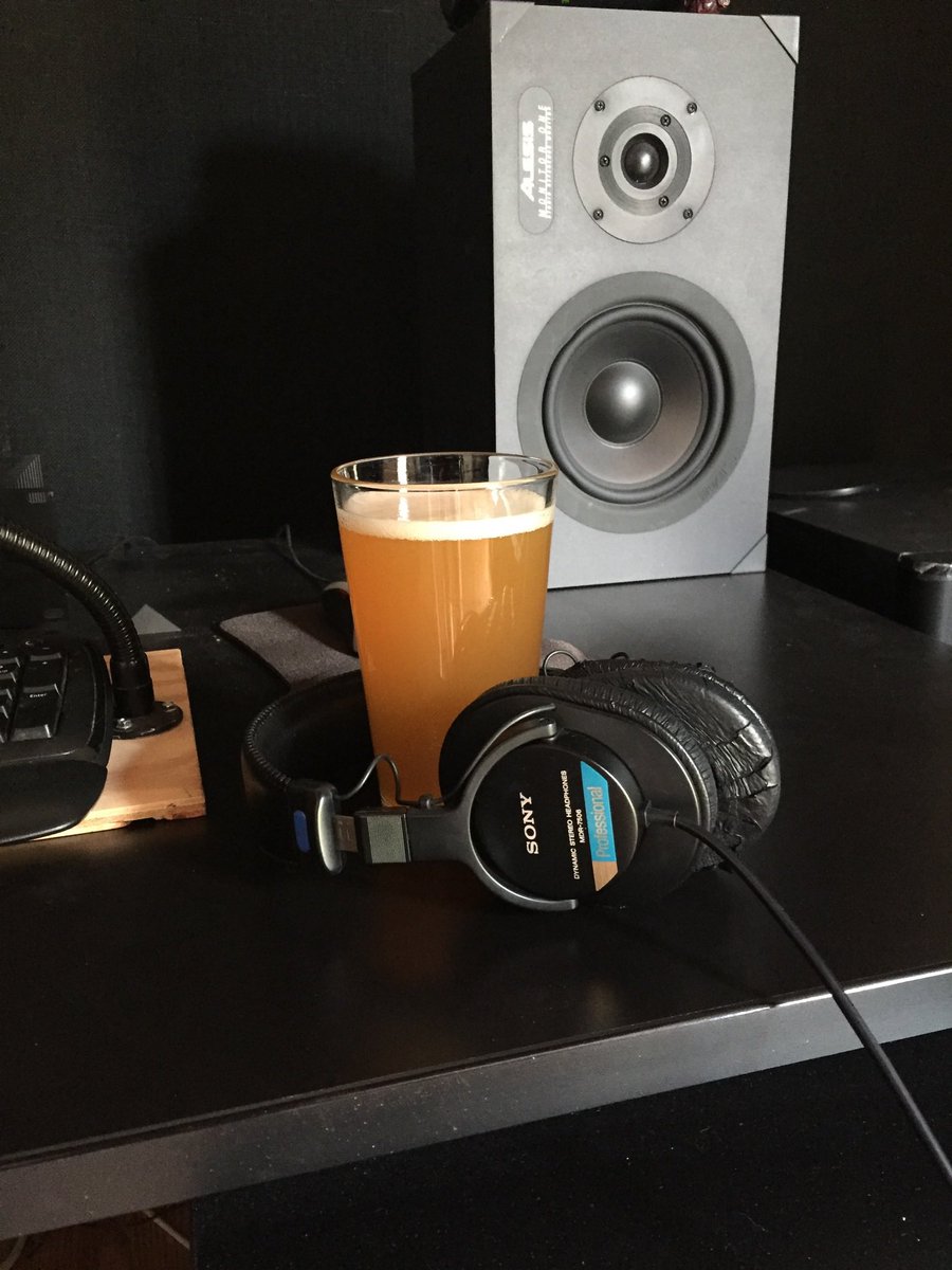 WorldlyVoices's tweet photo. It’s Friday afternoon at the studio and you know what that means... cheers to the weekend!! 🎧🍺🔊 
#worldlyvoices #recordingstudio #voiceover #voiceactor #voiceacting #weekendbeers https://t.co/4v9DVKn2wR