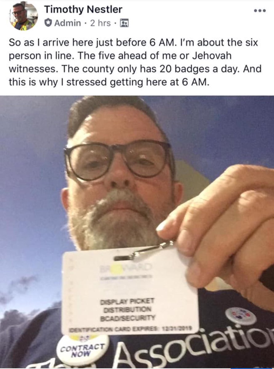 IAMDistrict141's tweet photo. Solidarity looks like this! Brother setting an example to trade unionists everywhere. #iamtwuassociation #union #goodcontract #nooutsourcing https://t.co/xSNsPlLXkK