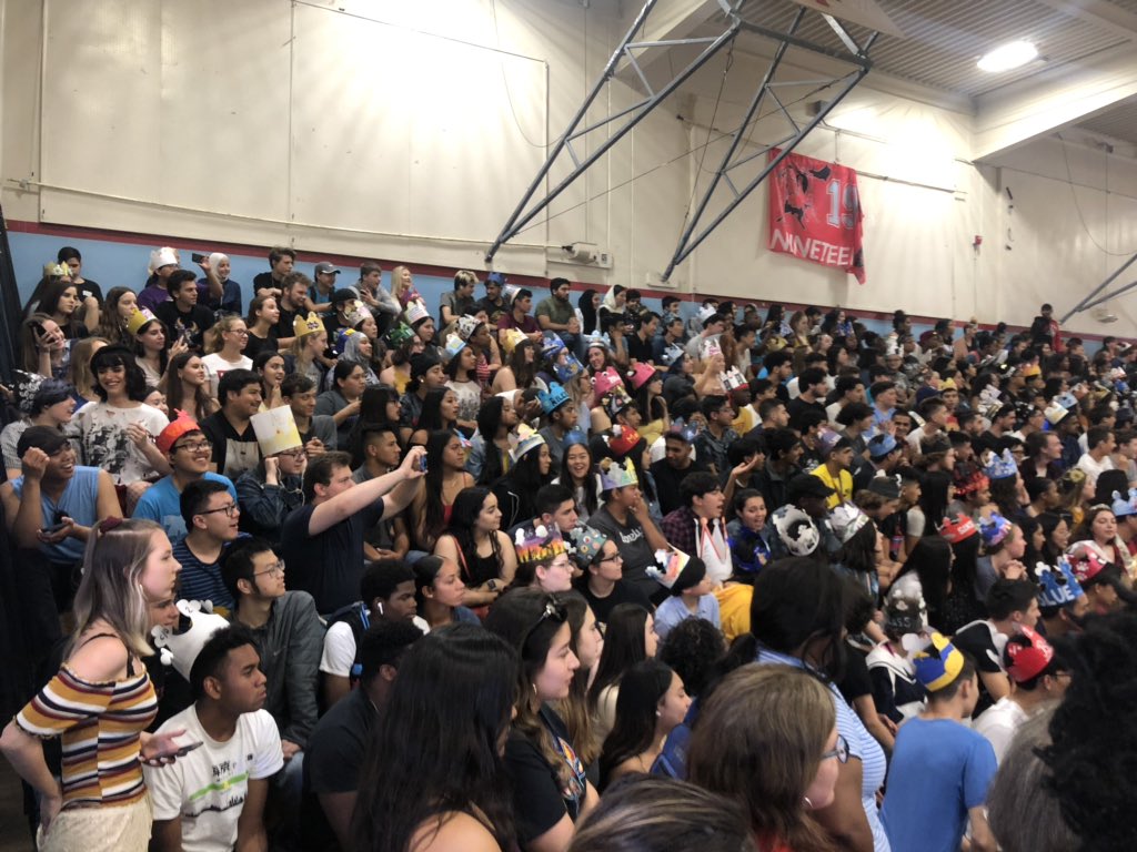 Getting ready to say goodbye to the #ClassOf2019  at the farewell #rally! #matador <a href="/MiraLomaHS/">Mira Loma HS</a>