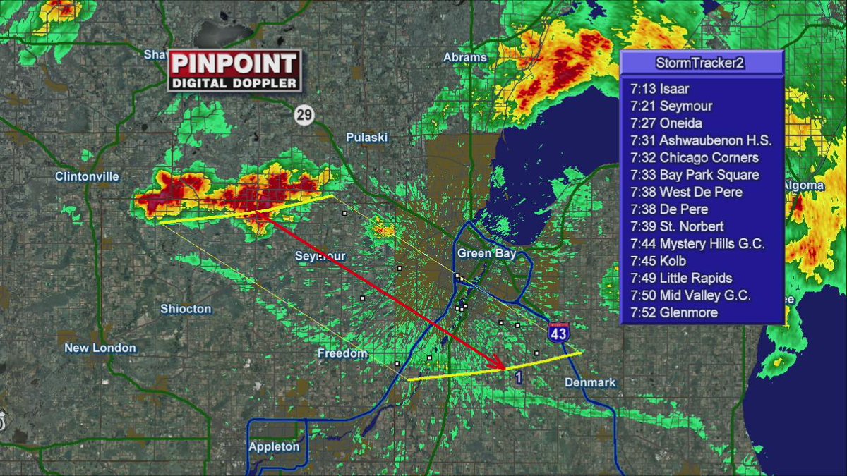 STRONG THUNDERSTORM TO PASS BETWEEN APPLETON AND GREEN BAY... Hail to 3/4"...gusts to 50 mph... brief heavy downpours.   Moving SE 35 mph.  #STORMCENTER2   #WIWX