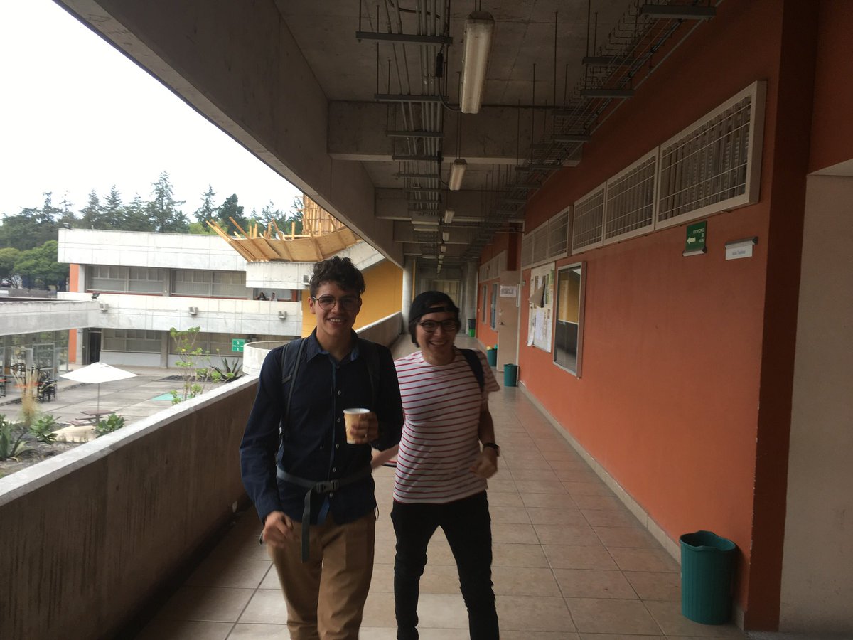 norushfilms's tweet photo. En viernes de 15:00 a 19:00 Unos aplicados soldados creativos y talleristas del #ProductionLab se preparan en @enacunam desde #Ecatepunk hasta #Yucatan sus guiones resonarán! Agárrense! https://t.co/dAN1qH0yjj