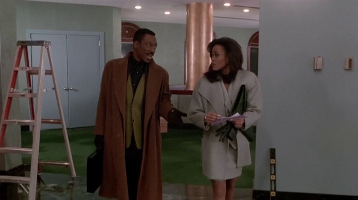Robin Givens' Jacqueline Broyer was the film's real fashion plate as she served look after look. She's the career-driven seductress who humbles Marcus. Her introduction was made memorable in a head-to-toe green outfit. Immaculate.