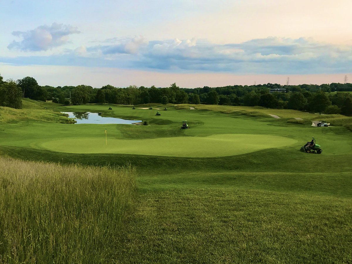 ValhallaGroundsCrew (@valhallagrounds) on Twitter photo Final evening preparations underway for the 2019 Valhalla Member/Guest <a href="/ValhallaGrounds/">ValhallaGroundsCrew</a> <a href="/ValhallaGolf/">ValhallaGolf</a> #fairwaydoublecut #valhalla2019 Final evening preparations underway for the 2019 Valhalla Member/Guest <a href="/ValhallaGrounds/">ValhallaGroundsCrew</a> <a href="/ValhallaGolf/">ValhallaGolf</a> #fairwaydoublecut #valhalla2019
