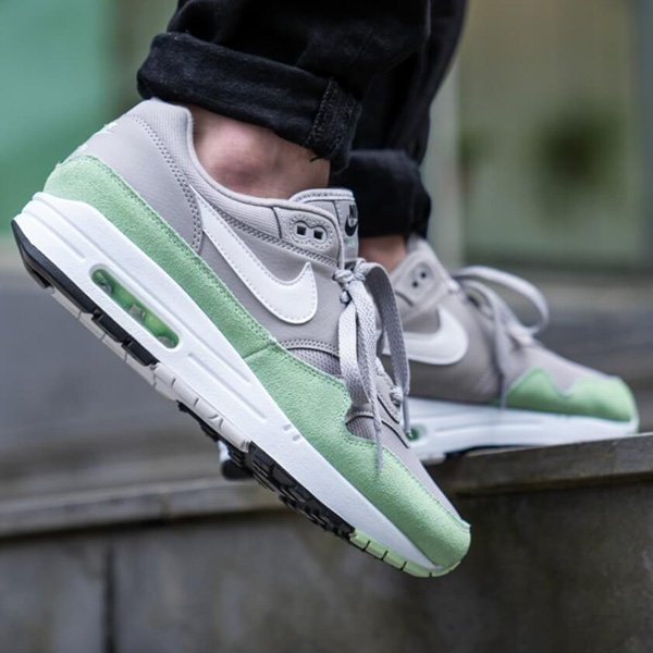 nike air max 1 fresh mint