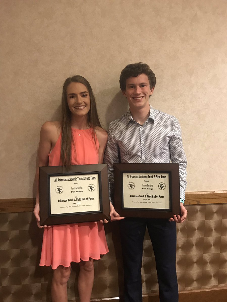 PRTrackhawks's tweet photo. Congrats to Cassidy Mooneyhan and Connor Escajeda for making the all Arkansas academic track and field team! https://t.co/wcl5WiSIKS