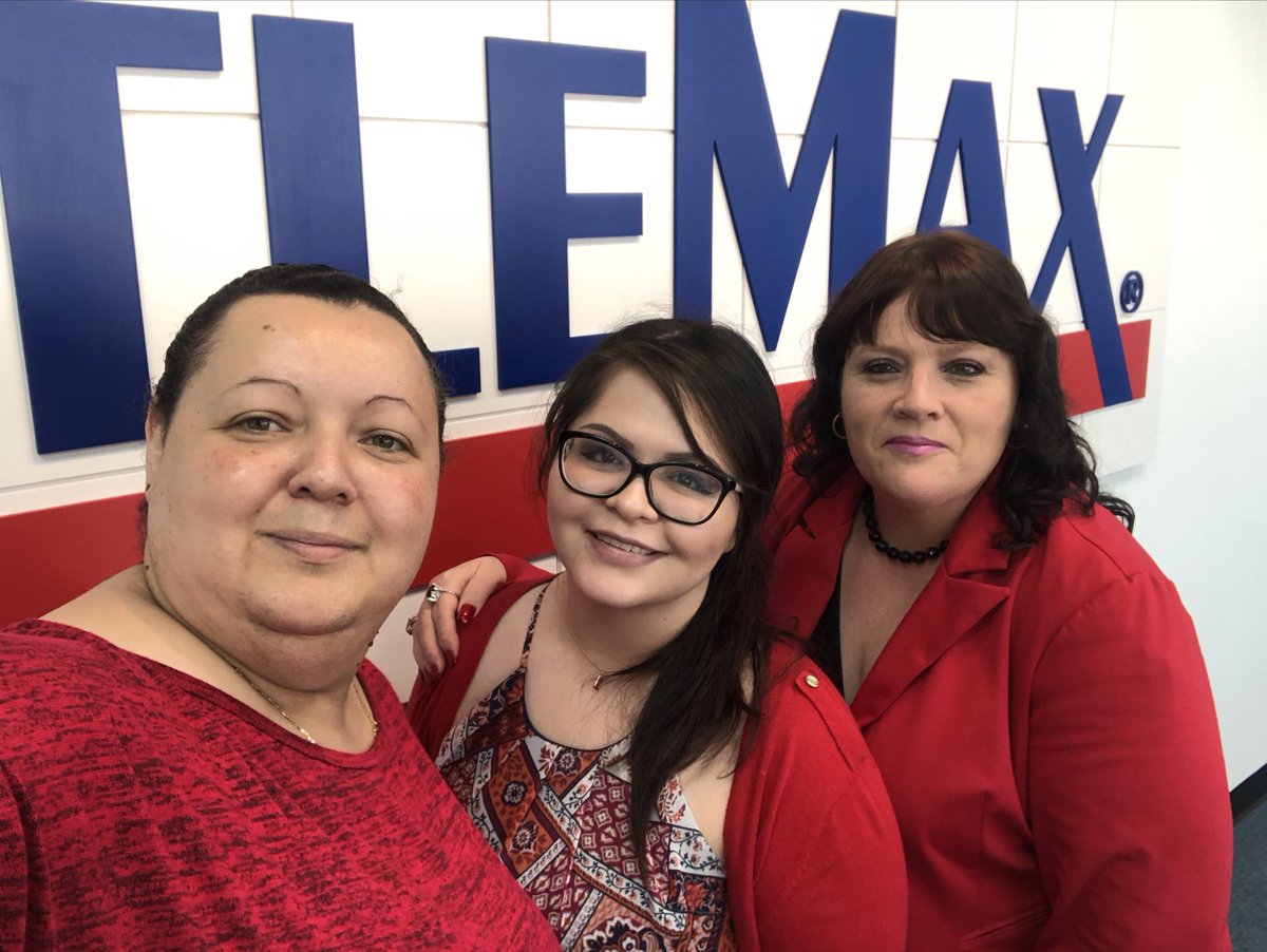Dickson40686793's tweet photo. Power of support to the vets from Team NRH2 #TMXProjectSERV #TMXCares ⁦@OBielss⁩ ⁦@tim_pears⁩ https://t.co/8YaVRc1kZp