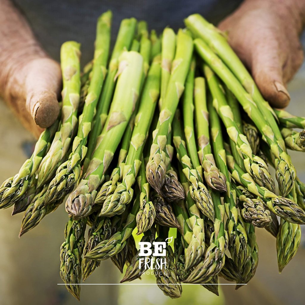 Today it's the day of the Asparagus. Did you already tried the green asparagus, they are so tasty!

#dayoftheasparagus #asparagus #greenasparagus #healthyfood