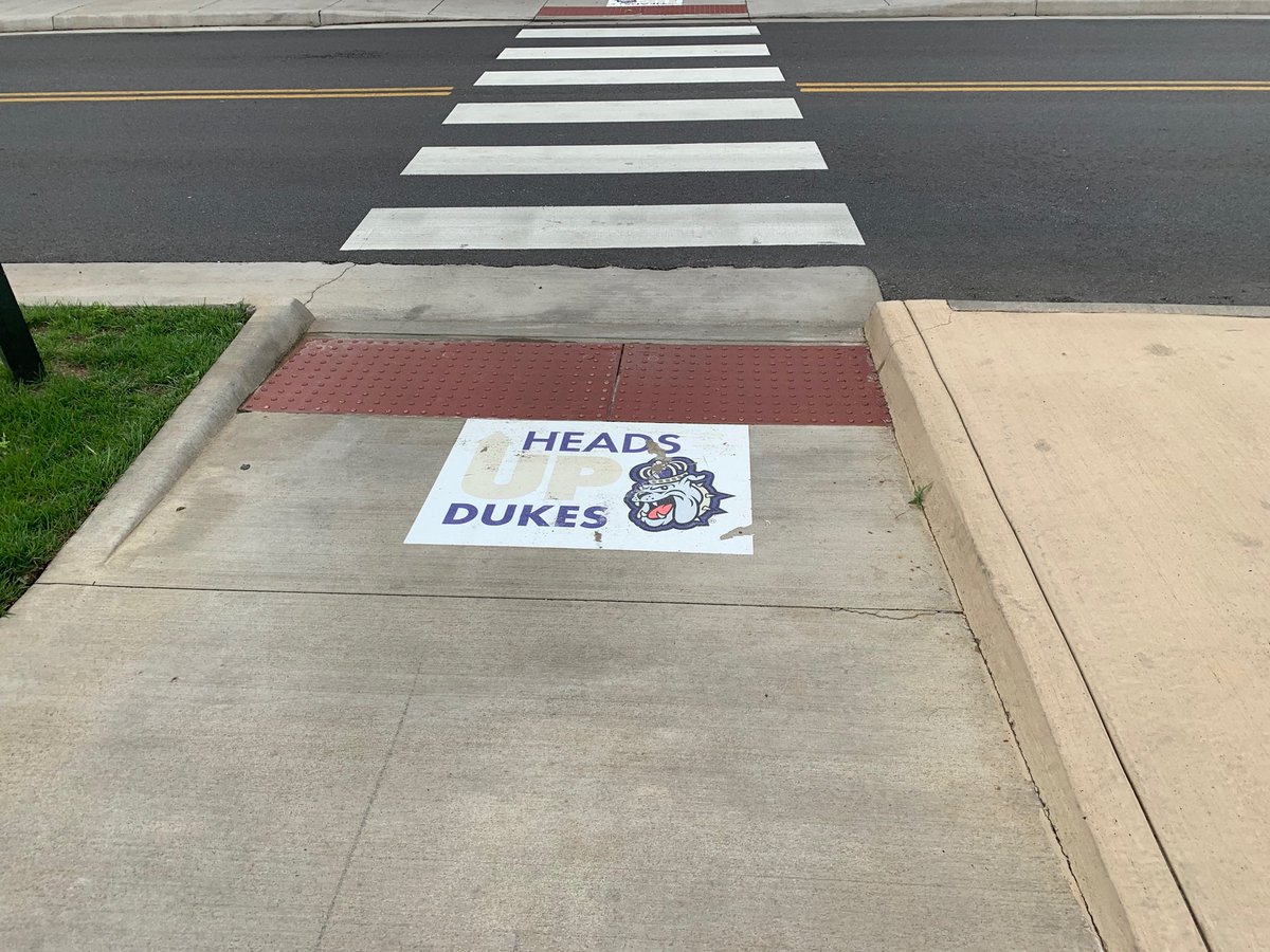 JMUGRAD2012's tweet photo. Really... Iโm too old to think this type of reminder is necessary when crossing a road. #JMUMAC https://t.co/01vVHhFLdM