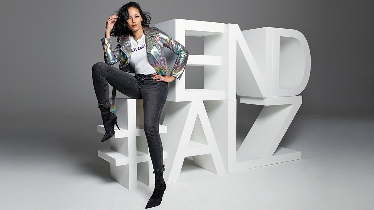 alzassociation's tweet photo. “I believe there will be a cure one day, and I will fight for it.” @SelitaEbanks uses her voice to speak out. Raise your voice and help raise awareness. The loader our voices, the more action we inspire.  #EndAlzheimers https://t.co/wCVLyZBGlt