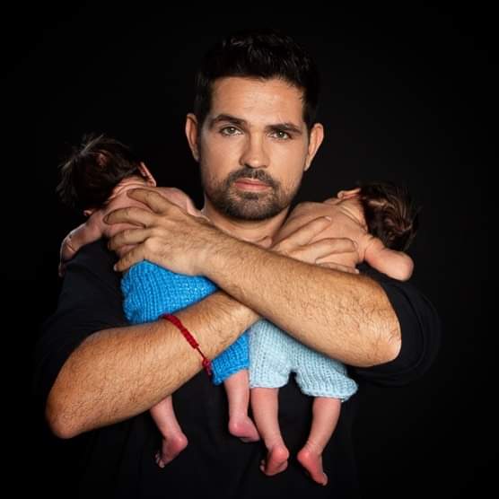 Ferdifamilia no se pueden perder la presentación oficial de nuestros mellizos #danteytadeo 
En el canal oficial de youtube de famigovios 
<a href="/FerdinandoVal/">Ferdinando Valencia</a> <a href="/brenkellerman/">BRENDA KELLERMAN</a>