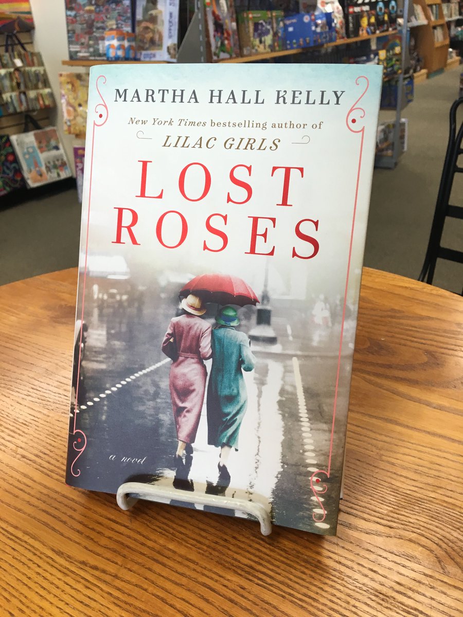 BooksQuincy's tweet photo. #yeswehavethat
#lostroses
#marthahallkelly

#amreading #quincybooks #hannibal #quincy #SummerReading https://t.co/tdygcXHgrM