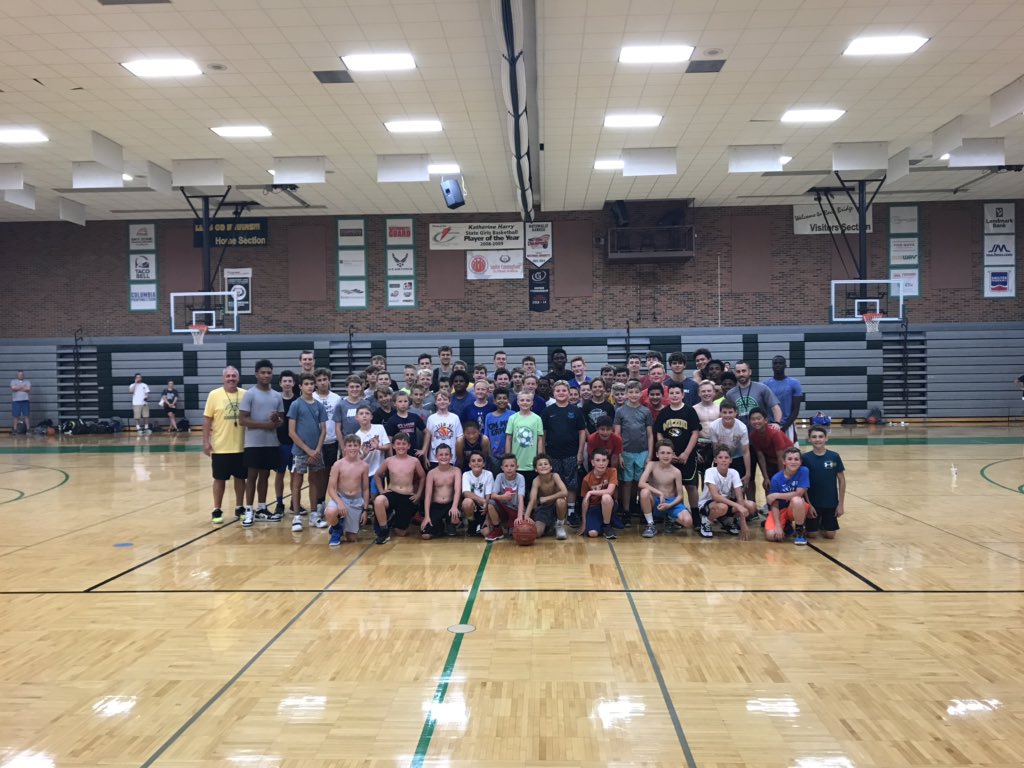 CoachBScanlon's tweet image. Great week of camp with current and future Bruins. 110 campers. Great week to get better. The tradition continues #DDTB 💚🏀💛
