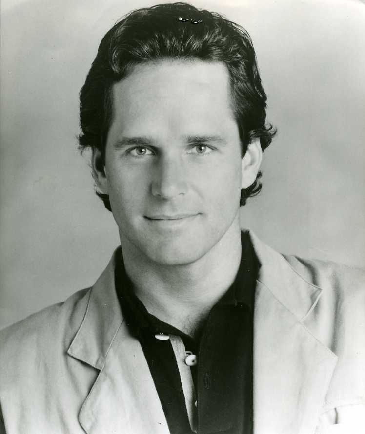 Happy 69th birthday to Gregory Harrison! bit.ly/2HLCQdM