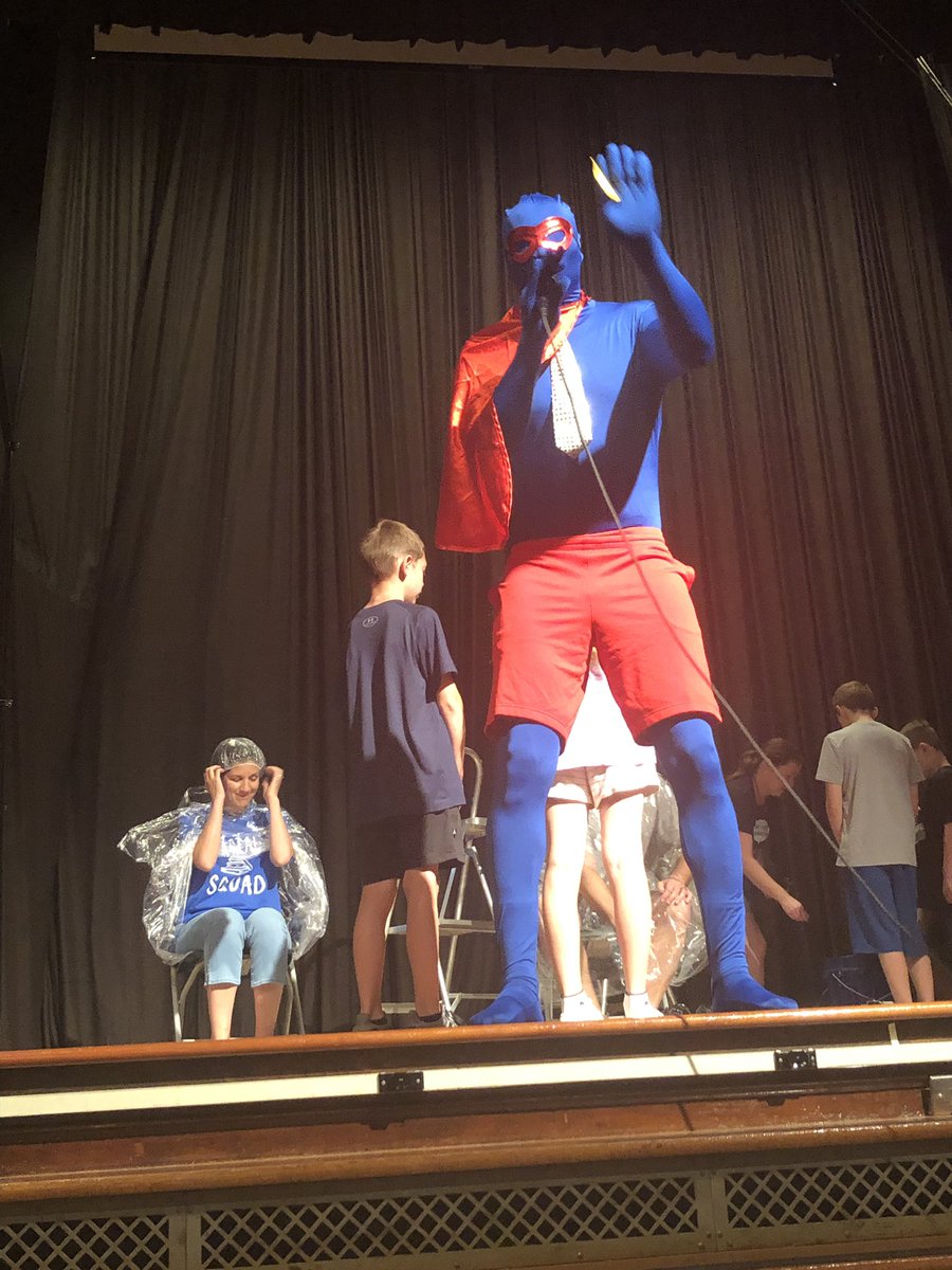TheRealKaraReed's tweet photo. I can’t imagine a better day in second grade! Our campout included baseball, human memory, a camping relay, games, and s’mores! The grand finale of the day was our summer reading challenge kickoff, where Mr. Artz and Mrs. Forker were SLIMED! #StarsOfSecond #CornwallRocks https://t.co/82pYLIUEAN