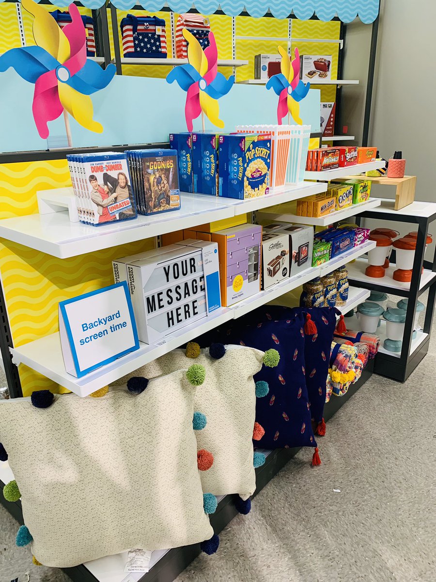 klawder's tweet photo. Getting #TrendSpot set ahead of schedule with some summer fun ☀️🧡☀️💛 https://t.co/89DaYGwyP3