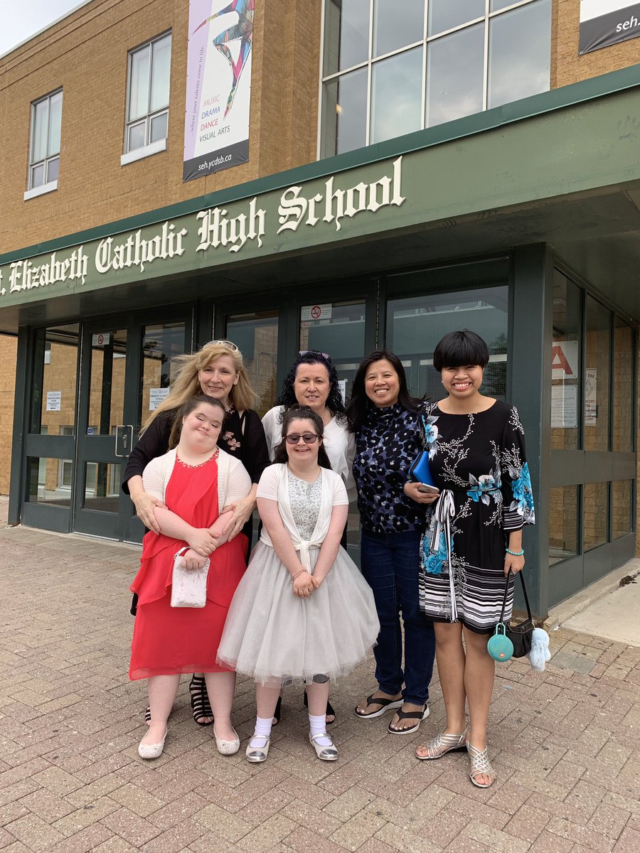 MsMAAV's tweet photo. @Kolbetweets  Off to Best Buddies Semi- Formal. @SSD_YCDSB @ycdsb @StEz_SAC @StE_SpecialEd @StEzMedia @BestBuddiesCND https://t.co/S2pj29kWT3