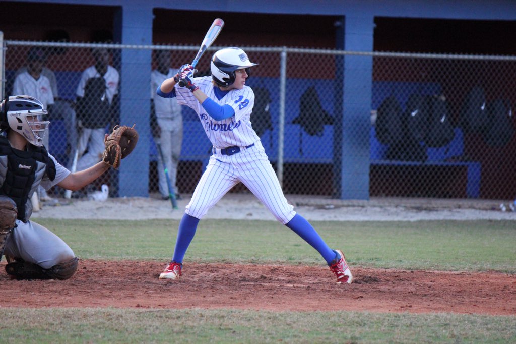ariodzernbc6's tweet photo. You could say Maddie is in a league of her own, the only girl playing high school varsity baseball in Broward County. Meet her at 6 on @nbc6. #StudentsMakingADifference @browardschools @MatthewFritzius @PHS_Baseball001 https://t.co/GTDFIwYyu5