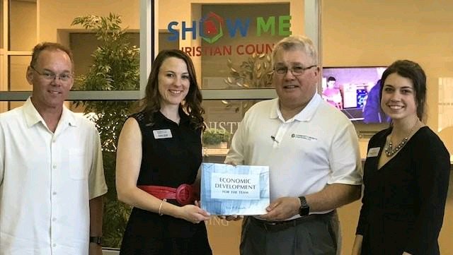 AndreaSitzes's tweet photo. Excited to finish the #strategic #actionplan for @ShowMeCCMO! This is it people - THIS is what we've been training for! #edo #growth #showmechristiancounty https://t.co/nuNtwqtTDg