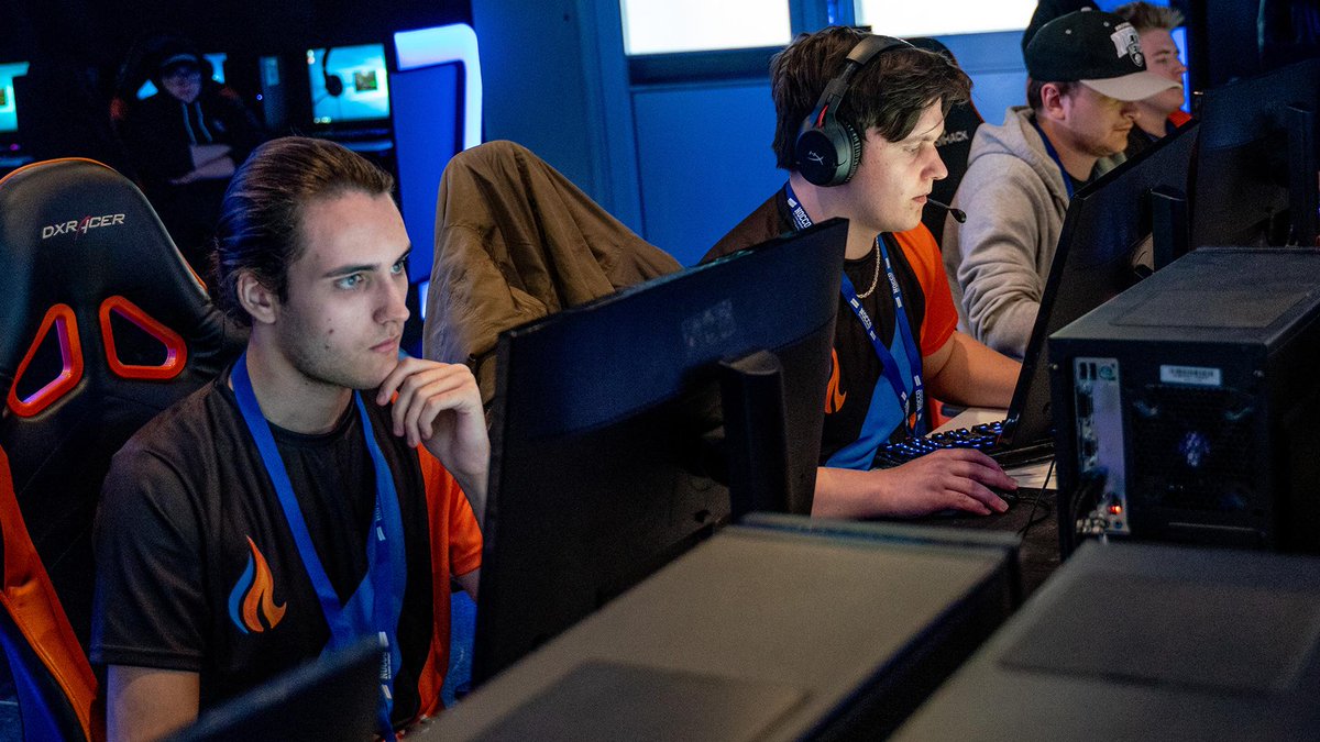 Svenska Elitserien CS2 (@secsgo) on Twitter photo Första kartan Àr klar i den andra semifinalen, och det Àr <a href="/WLDFIREgg/">Wildfire Gaming</a> som vinner mot @lilmixgg med 16-9!
Match 2 kommer att spelas pÄ Mirage.
Se vem som vinner nÀsta karta hÀr: esport.aftonbladet.se Första kartan Àr klar i den andra semifinalen, och det Àr <a href="/WLDFIREgg/">Wildfire Gaming</a> som vinner mot @lilmixgg med 16-9!
Match 2 kommer att spelas pÄ Mirage.
Se vem som vinner nÀsta karta hÀr: esport.aftonbladet.se