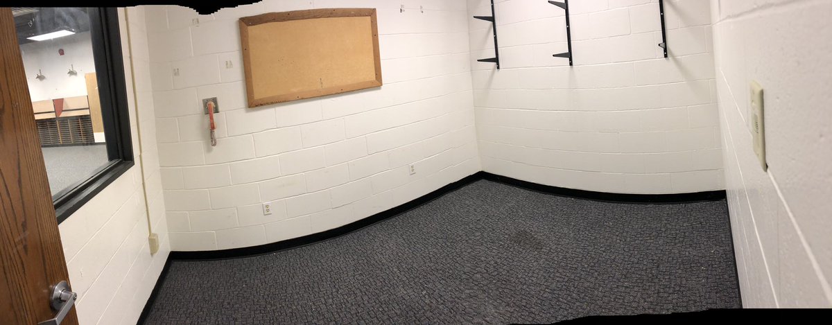 DCWestBands's tweet photo. Out with the old and in with the new! So excited to have the band room remodeled! #FalconBand #BrightFuture #InvestingInTheArts #dcwestpride #BeFalconKind https://t.co/Xfcwmav5mq