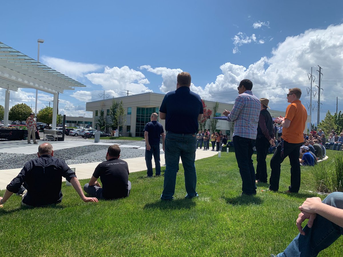 Control4's tweet image. Today, our HQ is celebrating the launch of #Control4OS3. Every member of our org has been focused &amp;amp; working together to deliver this incredible customer experience &amp;amp; to deliver to tools and resources for our dealers. Thx to everyone who made OS3 possible! bit.ly/OS3-tw