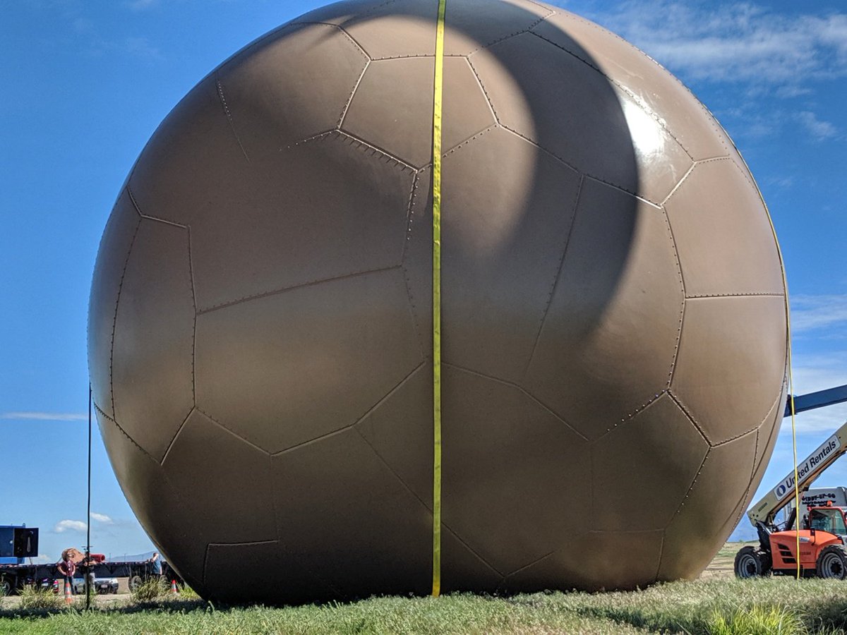 Nws Boise Ever Wonder What The Wsr d Radar Looks Like Up Close And Inside The Radome Here Are Pictures Taken During The Upgrade Work Today Idwx Orwx Kcbx Radar In