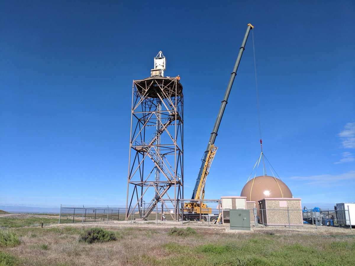 Nws Boise Ever Wonder What The Wsr d Radar Looks Like Up Close And Inside The Radome Here Are Pictures Taken During The Upgrade Work Today Idwx Orwx Kcbx Radar In