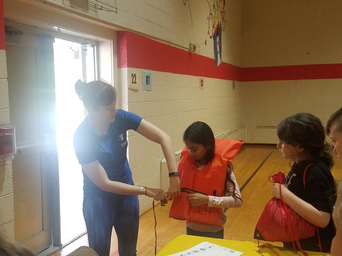 KDM Elementary School tweet media