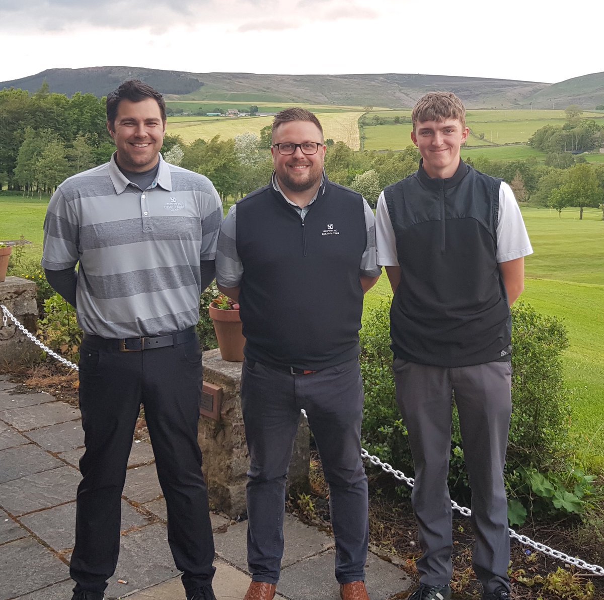 SkiptonGolfClub's tweet photo. Great 6-0 win tonight by the Scratch Team over @TheBradfordGC . Gavin Stocker won 5&3, Chris Payne won 4&2 & Harry Ayrton won 3&2. Well done guys. Second in Div 1 to Clecheaton. #bdugc #scratchleague @YUGCUK @golfnorthnews @YORKSHIREGOLFER https://t.co/29nJ9xdS5p