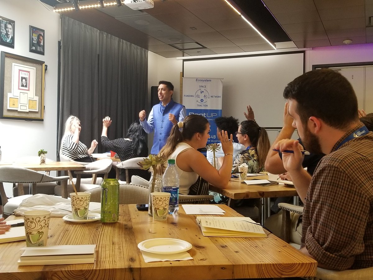 ZipsInTheValley's tweet photo. Students spent the morning at @BootUPVentures learning about the proper mindset, vision, and creativity it takes to begin their own start-up! #zipsinthevalley https://t.co/7fmzJendqr