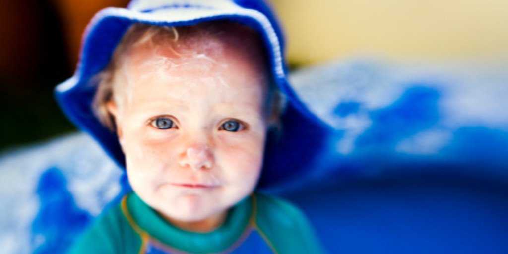 AmerAcadPeds's tweet photo. As temperatures rise , remember that infants and small children can’t regulate their body temperature in the same way that adults do. Here are some tips on how to prevent heat stress in young children: https://t.co/8WCnR2afPK https://t.co/qHS9k6lvEJ