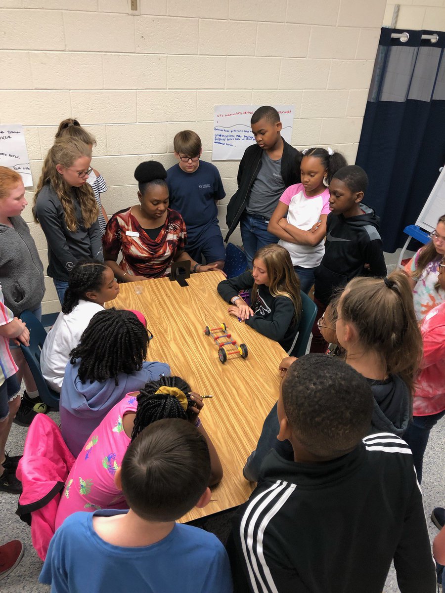 andreacj11's tweet photo. I had a ball reviewing balanced and unbalanced forces with Mrs. G's class @EastAiken. Students explored force through tug of war and a Stem activity using K'Nex.
#ACPSDyoungscientist
@LisaFallaw @ACPSDistrict https://t.co/KMgT6LH0OT