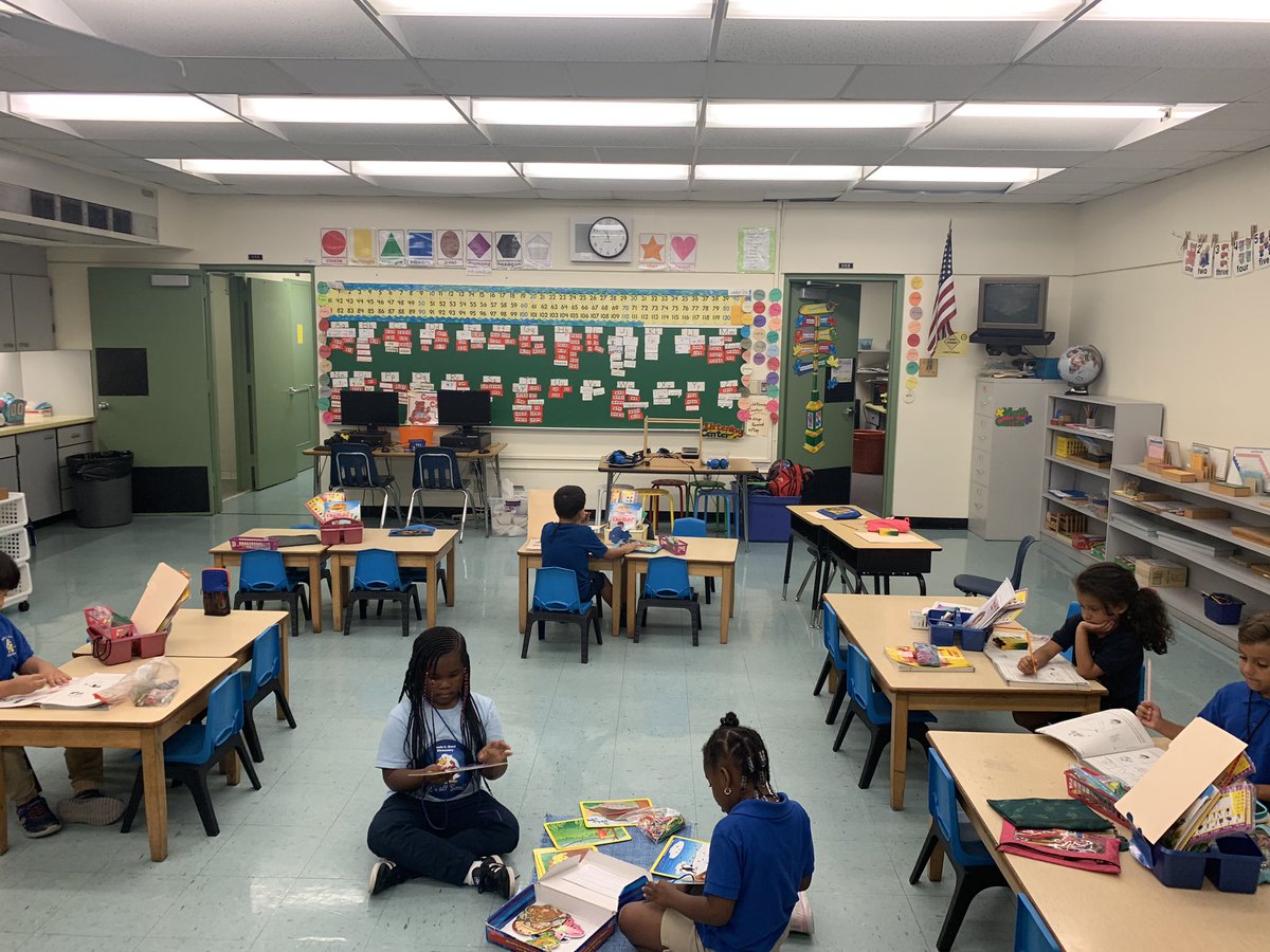 JCGoodElem's tweet photo. A Snapshot of our Montessori Kindergarteners #mdcpsnorthregion @DrCKirton @MiamiSup @MDCPSNorth @verenanro @mdcps @NROSup https://t.co/ak8LCNrRod