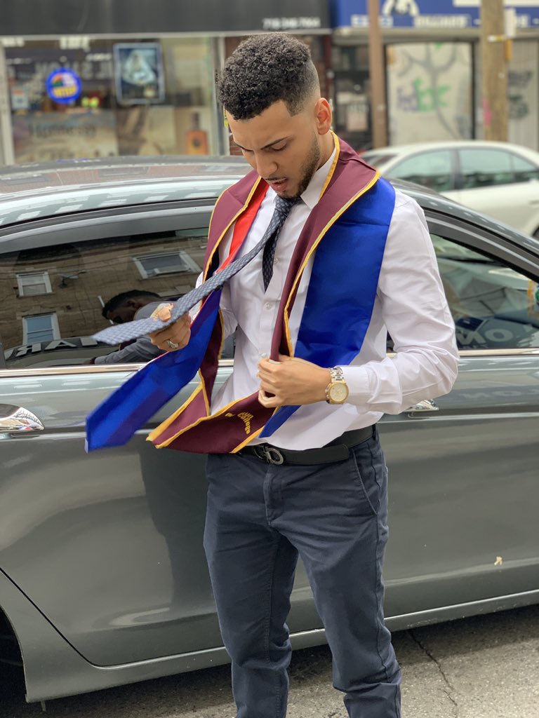 Johnny_mambo's tweet photo. Your boy graduated yesterday ! #BCGrad2019 #Clasof2019 https://t.co/ToPiL8AShc